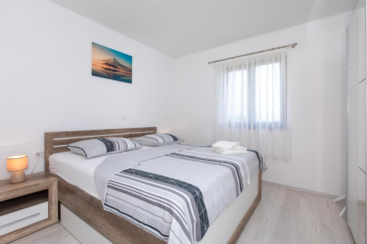 Apartments Otia Seaview Porat  Exteriér fotografie
